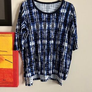 Source Unknown Navy and White Short Sleeve Top